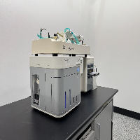 Invitrogen Attune NxT AFC2 Acoustic Focusing System w/ CytKick AutoSampler image 1